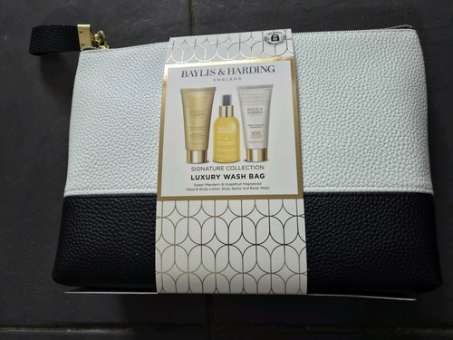 Baylis harding signature - baylis,